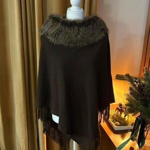 Y2K Steve Madden Brown Knit Poncho Faux Fur Collar Fringe Hem Wrap Cape One OS